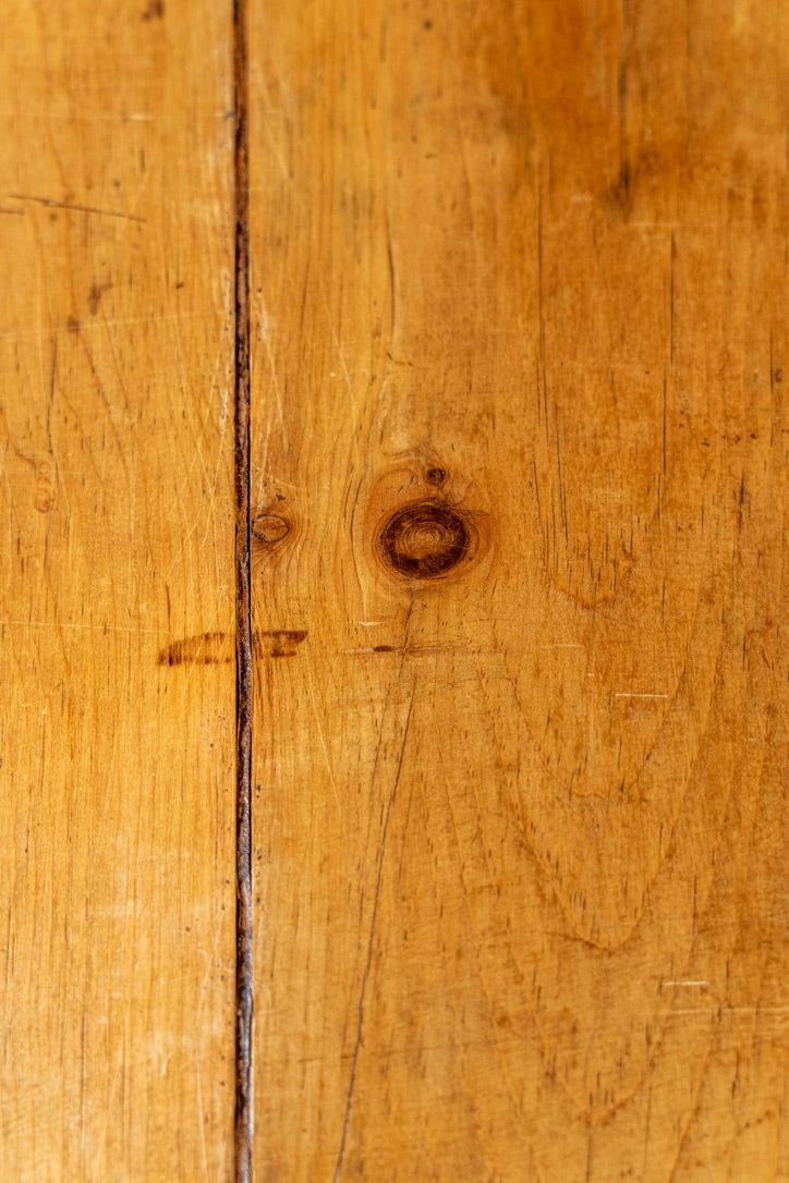 Victorian English Pine Chest of Drawers