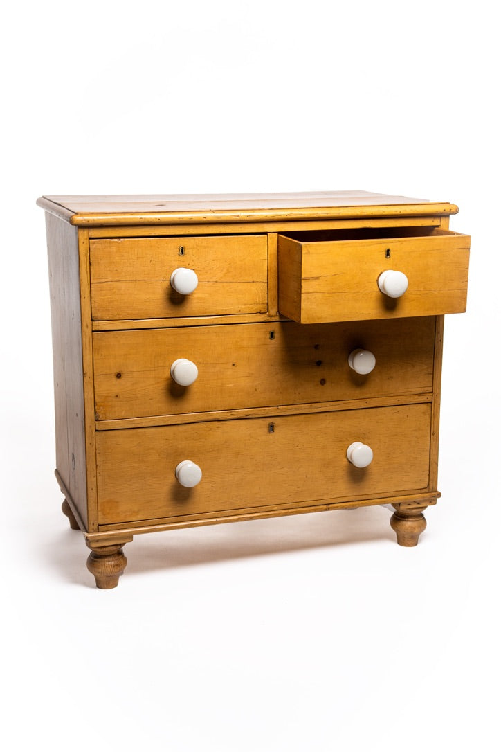 Victorian English Pine Chest of Drawers